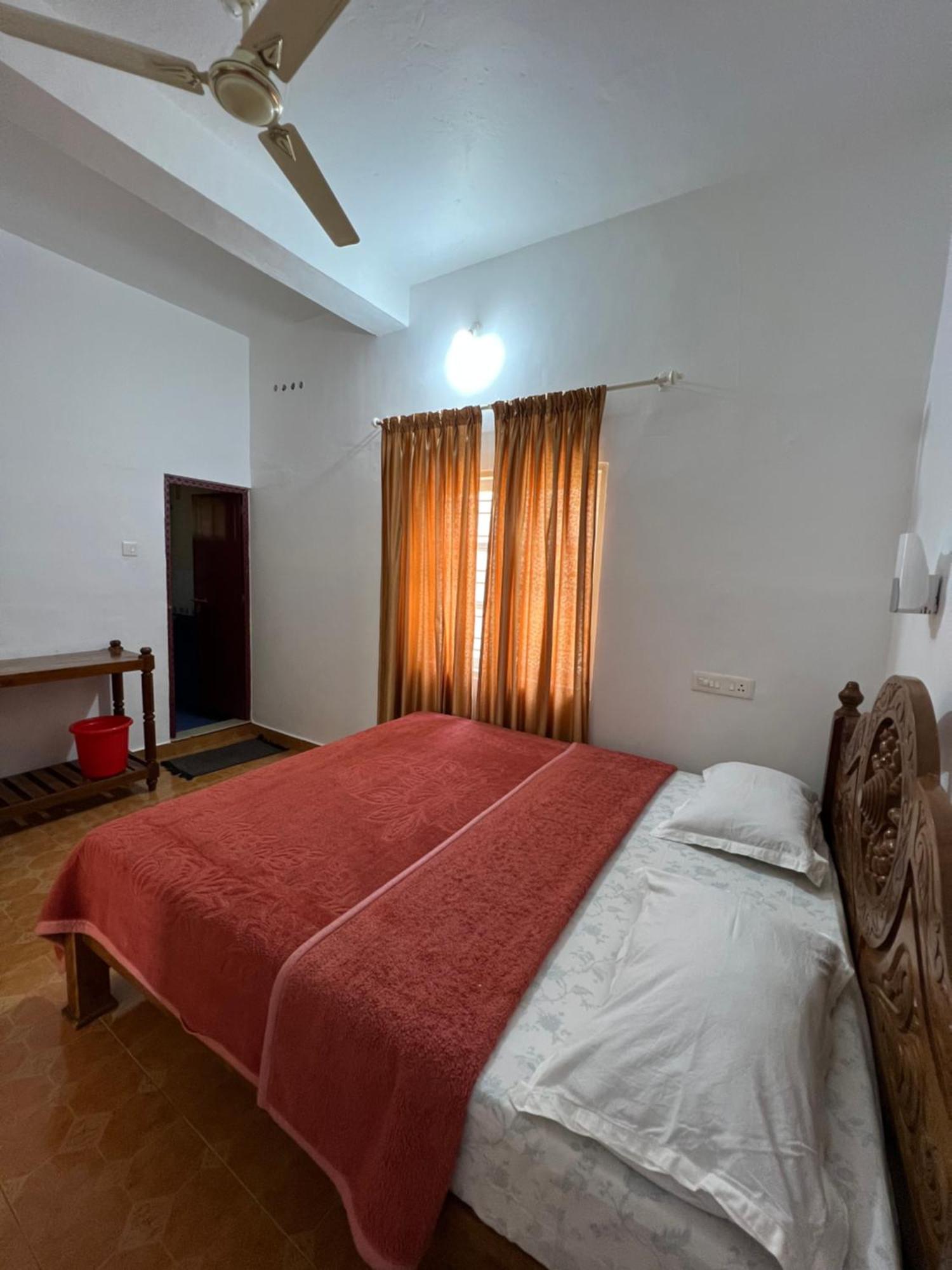 Tranquilou Homestay Thekkady Exterior foto